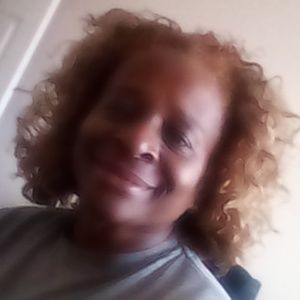 Meet your Posher, Benita